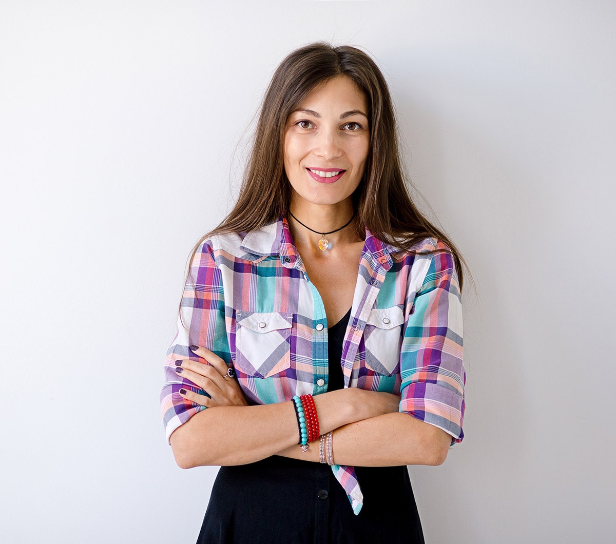 smiling-with-teeths-young-woman-PMXPSS5-min.jpg